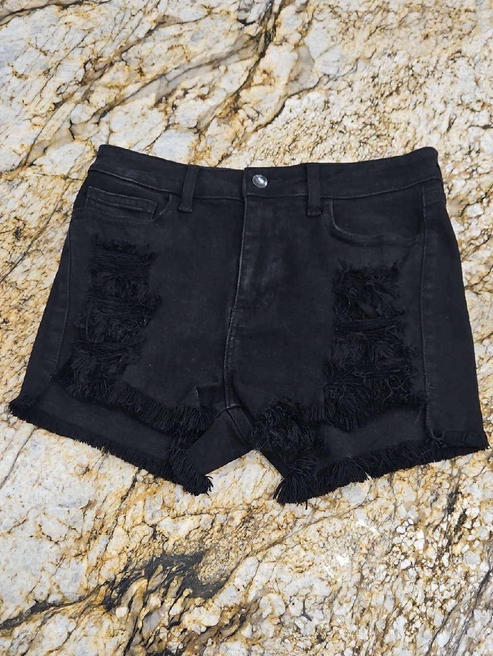CELLO Black Distressed Fringe Women’s Shorts. Size M